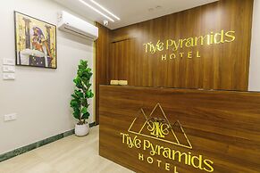 Tiye Pyramids Hotel