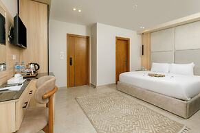 Tiye Pyramids Hotel