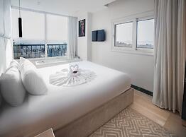 Tiye Pyramids Hotel