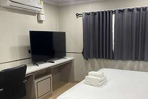 Tj 4711 Residence