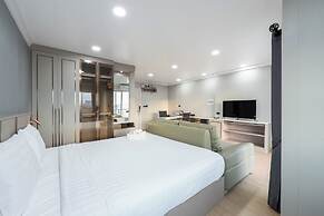 Tj 4711 Residence