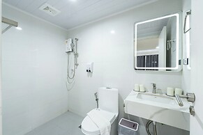Tj 4711 Residence