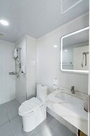 Tj 4711 Residence