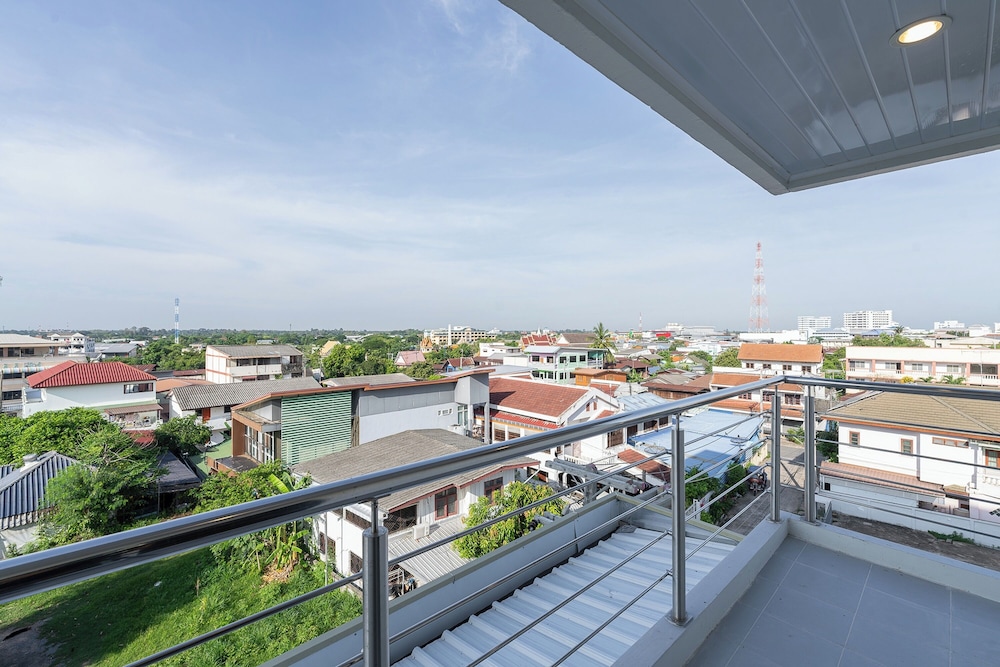 Tj 4711 Residence
