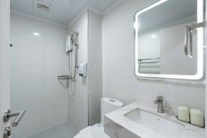 Tj 4711 Residence