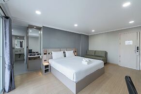 Tj 4711 Residence