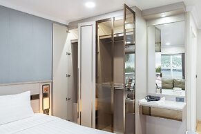 Tj 4711 Residence