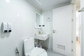Tj 4711 Residence