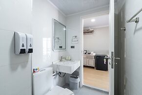 Tj 4711 Residence