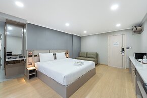 Tj 4711 Residence