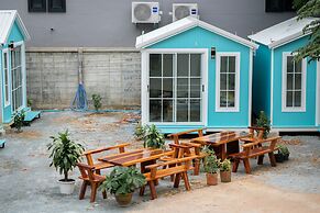 UrbanNest Hostel