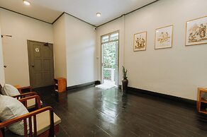 Samailaos Residence