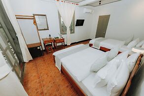 Samailaos Residence