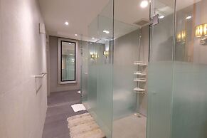 Diamond Hotel Solo