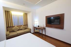 GRAND ORCHID HOTEL SOLO