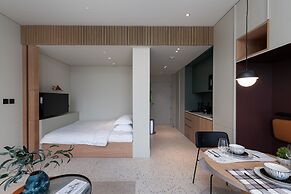 Chic Business Bay Studio Burj View Balcony