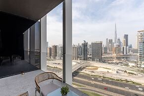 Chic Business Bay Studio Burj View Balcony