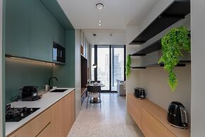 Chic Business Bay Studio Burj View Balcony