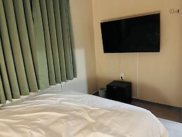 StayDucksan Hotel