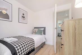 Bluebell House - Sleeps 5 - Garden - Parking