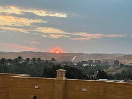 Hapi Pyramids Hotel