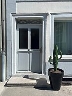 Nimbuzzz Apartments
