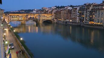 Acciaiuoli 18 in Firenze