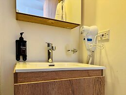 w Radiant 1BR in Santa Barbara