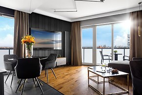 Quorum Apartments