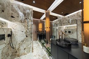 Quorum Apartments