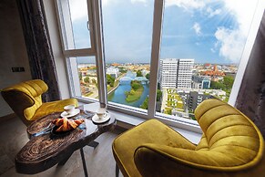 Quorum Apartments