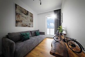 Quorum Apartments