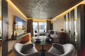 Quorum Apartments
