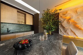 Quorum Apartments