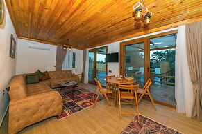 Ceren Villa Akyaka Daily Weekly Rentals