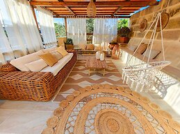 Ta Gilarda Boutique Living