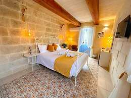 Ta Gilarda Boutique Living