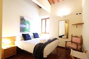 Wine Apartments Florence Barbaresco