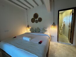 Seconda Stella Boutique