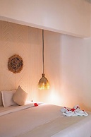 Seconda Stella Boutique