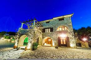 Villa Poseidon Residence