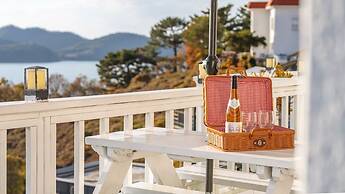 Yeosu Grace Family Pension