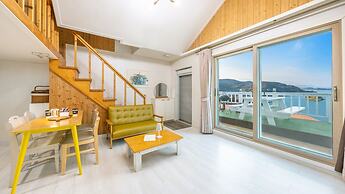Yeosu Grace Family Pension