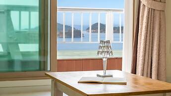 Yeosu Grace Family Pension