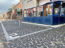 Ground-floor Apartment in Petten in Centre