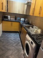 Stunning 4bedrooms Flat