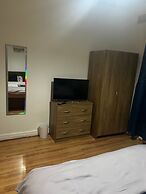 Stunning 4bedrooms Flat