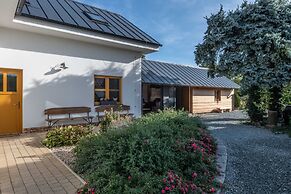 Chalet in Roprachtice Near Ski Slopes