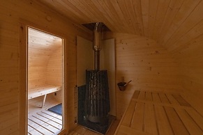 Chalet in Roprachtice Near Ski Slopes