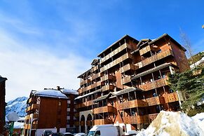 Bright Escape Near Ski Resort